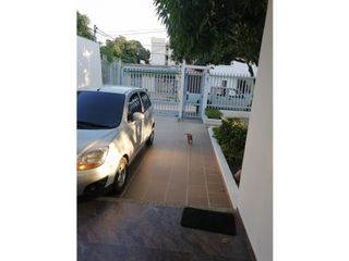 Foto 30 de Venta de amplia casa en el Jardín Santa Marta -FV