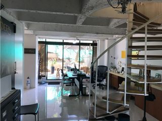 Foto 2 de Venta Oficina Duplex  en el Poblado