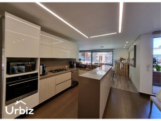 Foto 13 de Apartamento en Venta de 204m y150m de Terraza cerca a Colina Campestre
