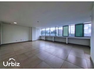 Foto 4 de Arriendo Oficina de 56 m² en la Autopista Norte - Ascensor Panorámico