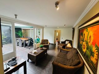 Foto 36 de ¡Vive el Lujo y la Comodidad en esta Espectacular Casa Esquinera en La Calleja!