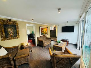 Foto 27 de ¡Vive el Lujo y la Comodidad en esta Espectacular Casa Esquinera en La Calleja!