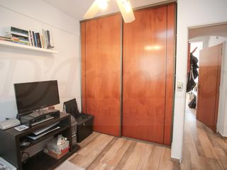 Foto 19 de Piso de 3 ambientes con excelente Luminosidad y con Terraza propia en el 7° piso con parrilla
