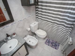 Foto 20 de Piso de 3 ambientes con excelente Luminosidad y con Terraza propia en el 7° piso con parrilla