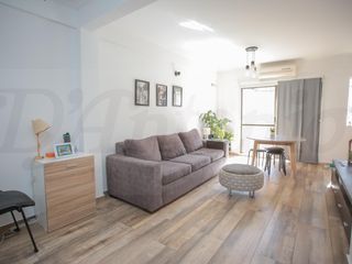 Foto 7 de Piso de 3 ambientes con excelente Luminosidad y con Terraza propia en el 7° piso con parrilla