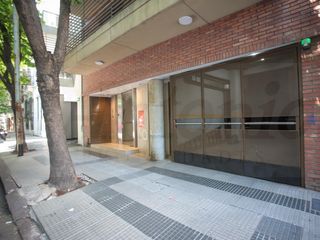 Foto 5 de Piso de 3 ambientes con excelente Luminosidad y con Terraza propia en el 7° piso con parrilla