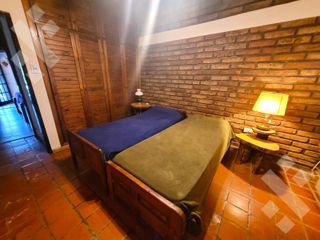 Foto 16 de Venta casa 4 dorm. Canal V Neuquen -