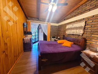 Foto 14 de Venta casa 4 dorm. Canal V Neuquen -