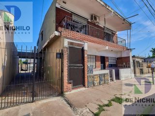 Foto 1 de Departamento en  calle 838 al 700