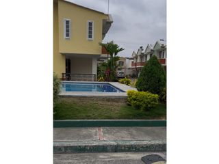 Foto 9 de Venta de Casa en Urbanización San Patricio, Machala