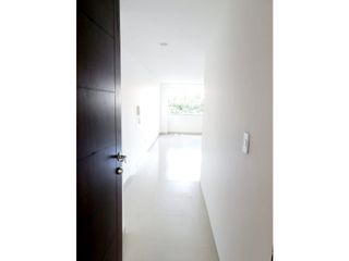 Foto 3 de SE ARRIENDA MAGNFICO APARTAMENTO EN TORRE MOLINOS