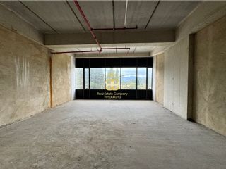Foto 4 de SE VENDE MAGNIFICA OFICINA EN CHIA FRENTE A FONTANAR