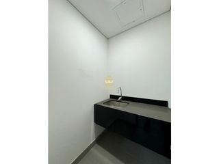 Foto 7 de SE VENDE MAGNIFICA OFICINA EN CHIA FRENTE A FONTANAR