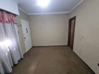 Foto 2 de Departamento en alquiler en Banfield Oeste