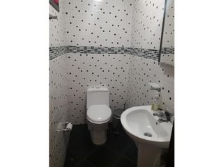 Foto 14 de ACSI 375. Casa en venta en Madrid barrio El Edén