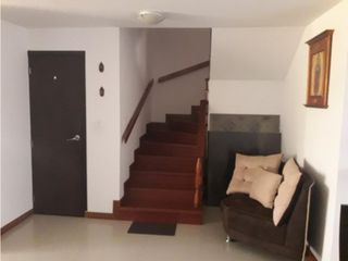 Foto 10 de ACSI 375. Casa en venta en Madrid barrio El Edén