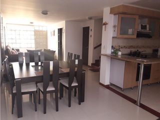 Foto 2 de ACSI 375. Casa en venta en Madrid barrio El Edén