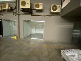 Foto 9 de Bodega en venta en Sabaneta