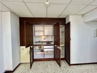 Foto 11 de Oficina o apartaestudio en alquiler