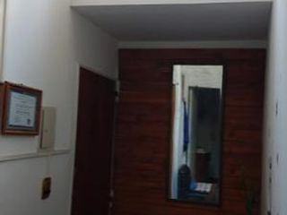 Foto 7 de Local en Flores