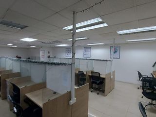 Foto 15 de Alquiler de oficina en edificio empresarial en Kennedy Norte