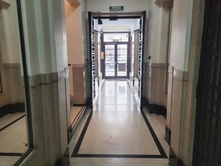 Foto 18 de Venta Departamento Oficina en Tribunales San Nicolas 3 Ambientes en piso alto