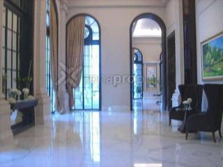 Foto 1 de Imponente piso en Chateau de 320m2