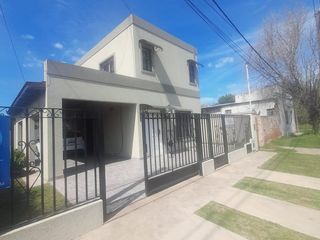 Foto 35 de Casa en venta - 2 Dormitorios 2 Baños - 85Mts2 - Lobos