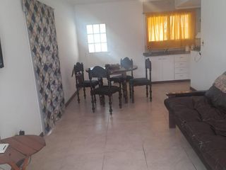 Foto 15 de Casa en venta - 2 Dormitorios 2 Baños - 85Mts2 - Lobos