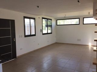 Foto 25 de Casa - La Plata