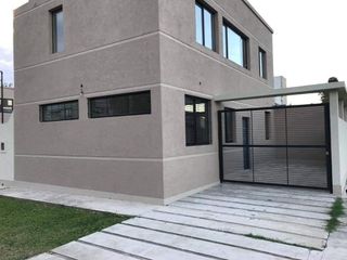 Foto 23 de Casa - La Plata