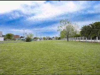 Foto 6 de Terreno en venta - 233Mts2 - Altos del Plata, La Plata