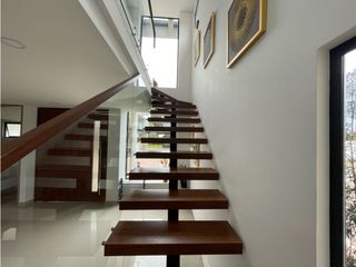 Foto 14 de Vendemos hermosa casa en chía
