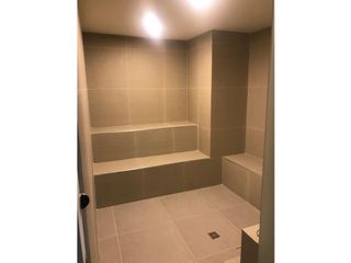 Foto 32 de ARRIENDO APARTAMENTO AMOBLADO PRIMERA LINEA DE PLAYA - RODADERO SUR