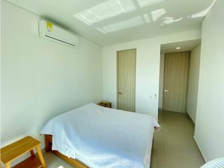 Foto 17 de ARRIENDO APARTAMENTO AMOBLADO PRIMERA LINEA DE PLAYA - RODADERO SUR
