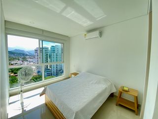 Foto 16 de ARRIENDO APARTAMENTO AMOBLADO PRIMERA LINEA DE PLAYA - RODADERO SUR