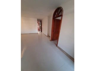Foto 4 de SE ARRIENDA APARTAMENTO BARRIO LOS CORTIJOS