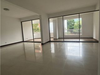 Foto 3 de (MC-C) Apartamento en Alquiler en El Aguacatal Oeste Cali