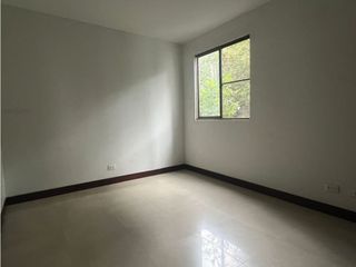 Foto 7 de (MC-C) Apartamento en Alquiler en El Aguacatal Oeste Cali