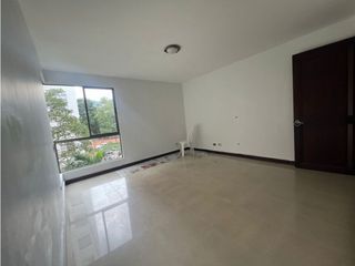 Foto 6 de (MC-C) Apartamento en Alquiler en El Aguacatal Oeste Cali