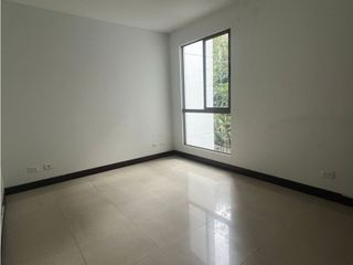 Foto 9 de (MC-C) Apartamento en Alquiler en El Aguacatal Oeste Cali