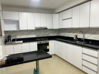 Foto 4 de (MC-C) Apartamento en Alquiler en El Aguacatal Oeste Cali