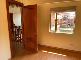 Foto 5 de Vendemos hermosa casa en chía !