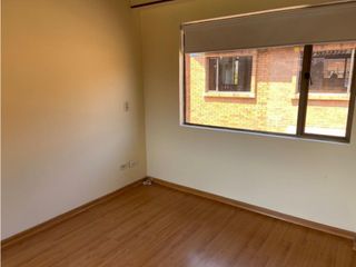 Foto 4 de Vendemos hermosa casa en chía !