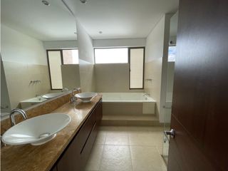 Foto 30 de Rentamos o vendemos hermosa casa en Cota !!