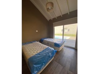Foto 16 de CASA EN ALQUILER EN COSTA ESMERALDA - DEPORTIVO 443