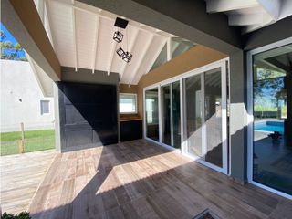 Foto 19 de CASA EN ALQUILER EN COSTA ESMERALDA - DEPORTIVO 443