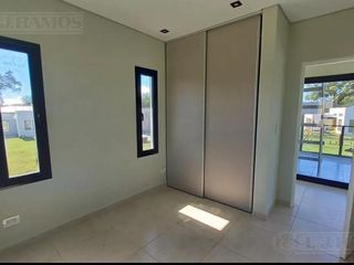 Foto 5 de Casa en Venta a Estrenar en San Sebastian Area 2 con Pileta PG