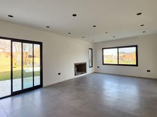 Foto 10 de Casa en  venta  barrio San Matias Escobar