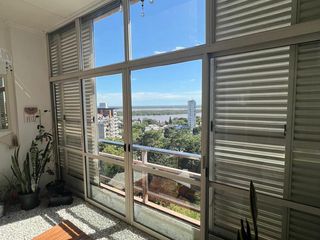 Foto 9 de EXCLUSIVO PISO DE 200 MTS, ZONA PARQUE  - Parana